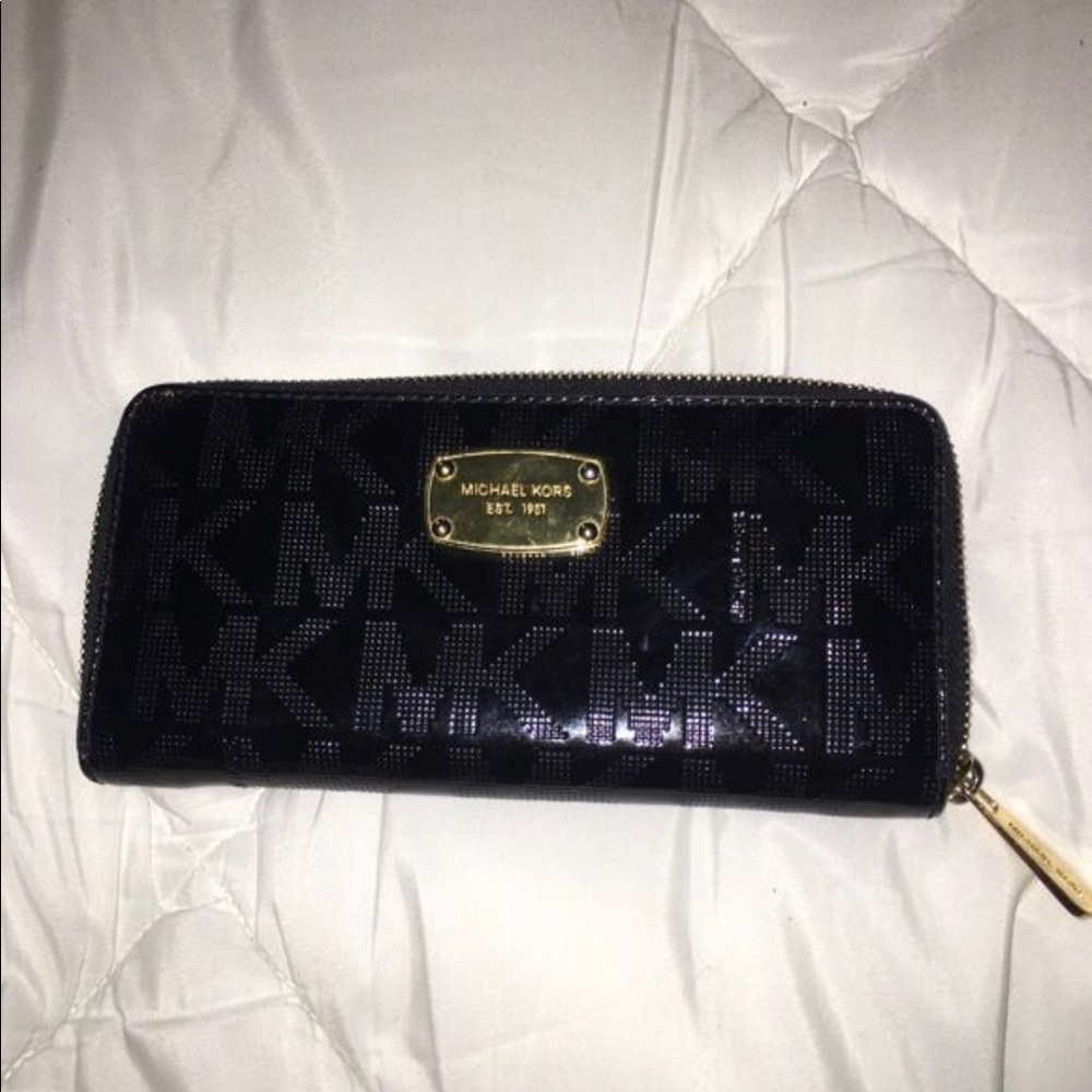 Michael Kors wallet